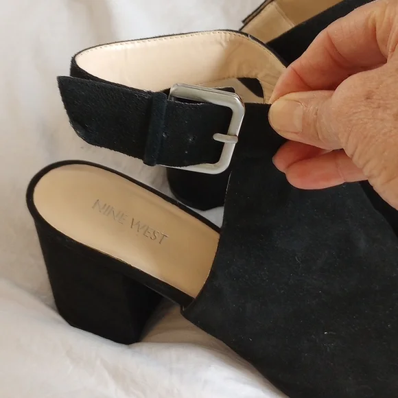 Nine West Heels - Picture 2 of 7